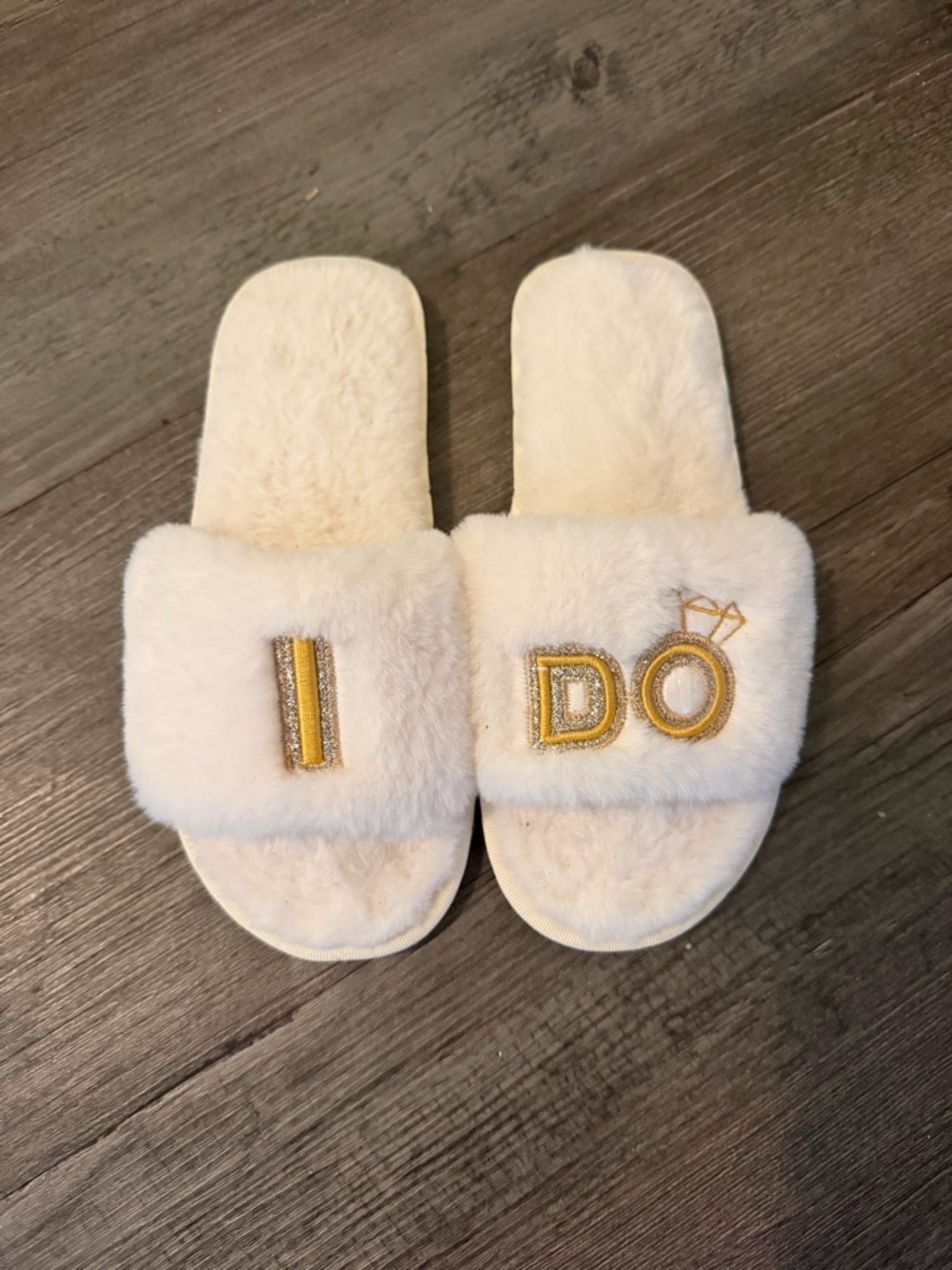 Size 8 White Fuzzy 'I DO' Bridal Slide Slippers with Gold Embroidery